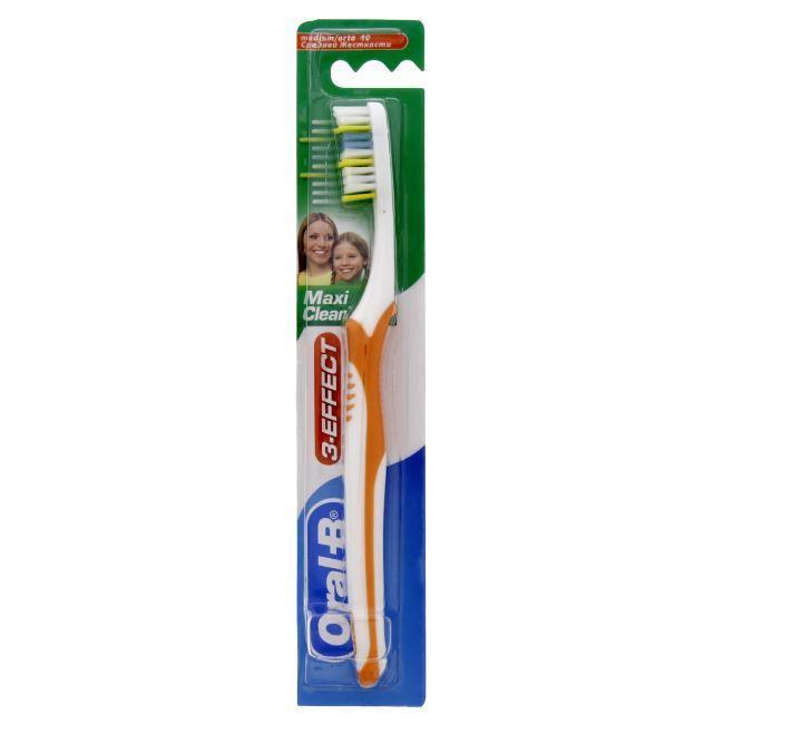 Oral B Three-Effect Maxi Clean Manual Toothbrush 40 Medium, Assorted Color