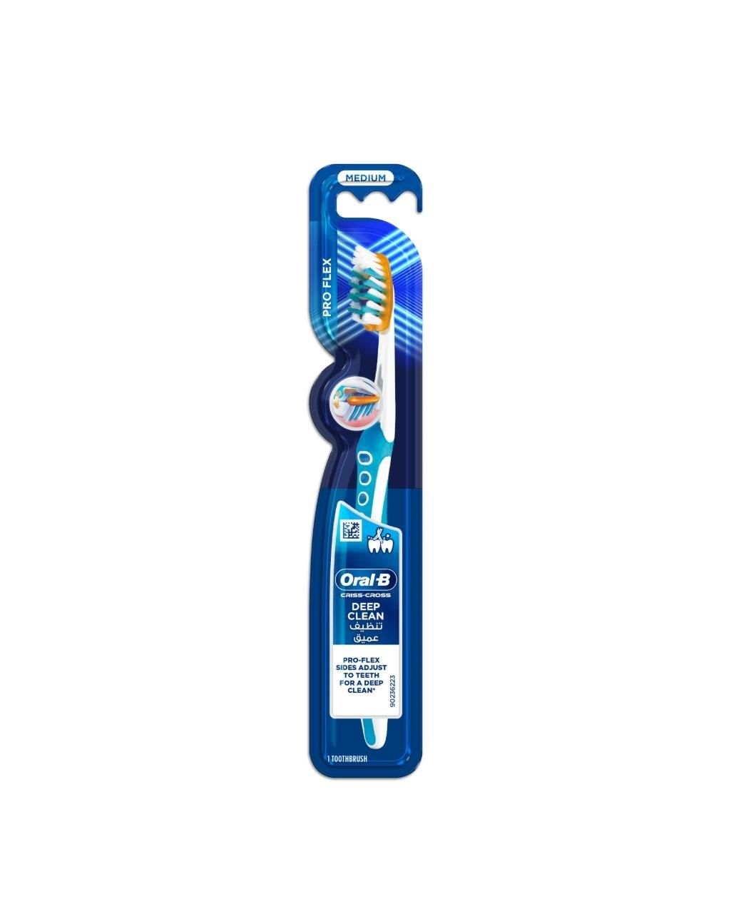 Oral-B Pro-Expert Clinic Line Pro-Flex Medium Manual Toothbrush
