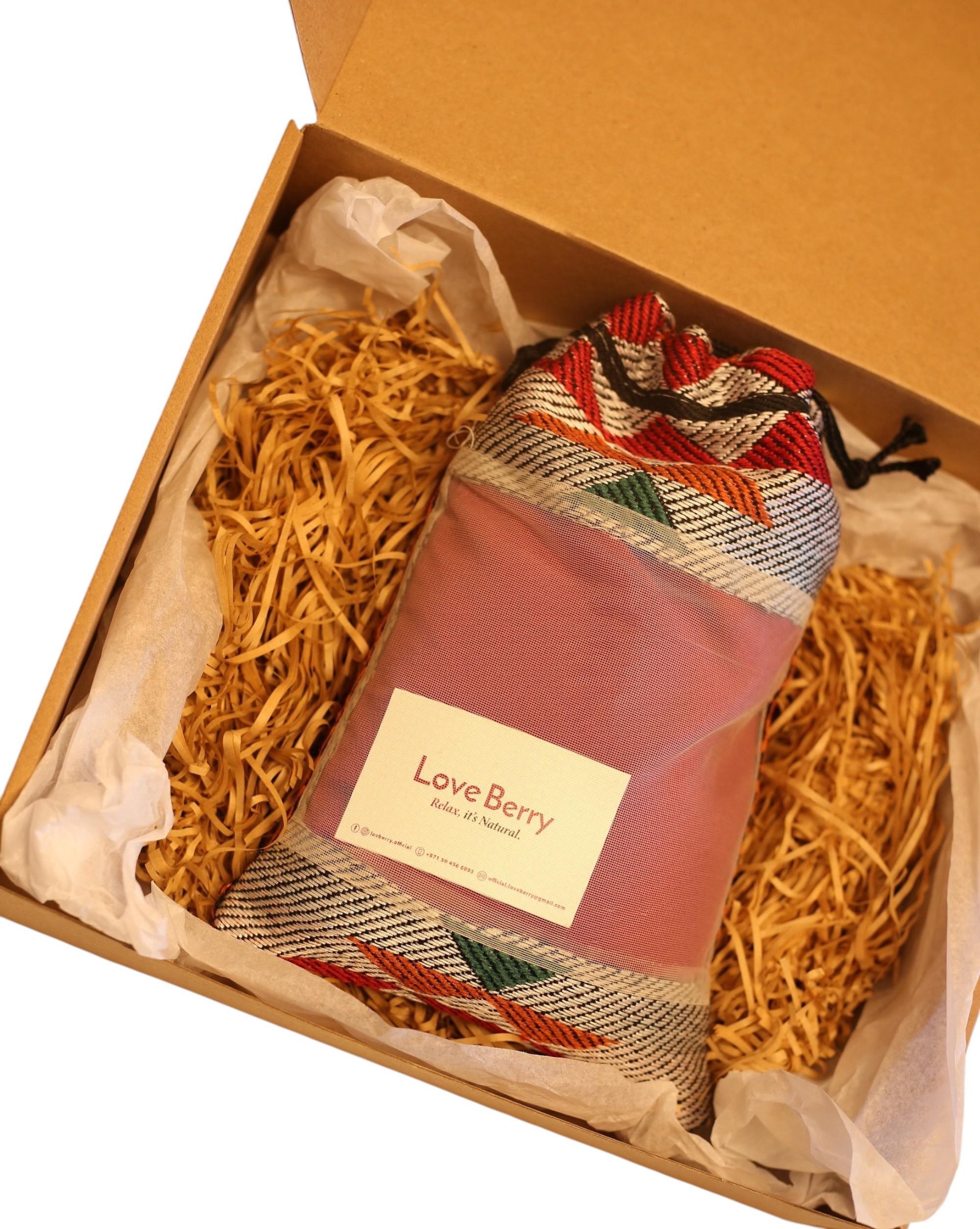 Love Berry Soothing Herb Pouch, Maroon Color