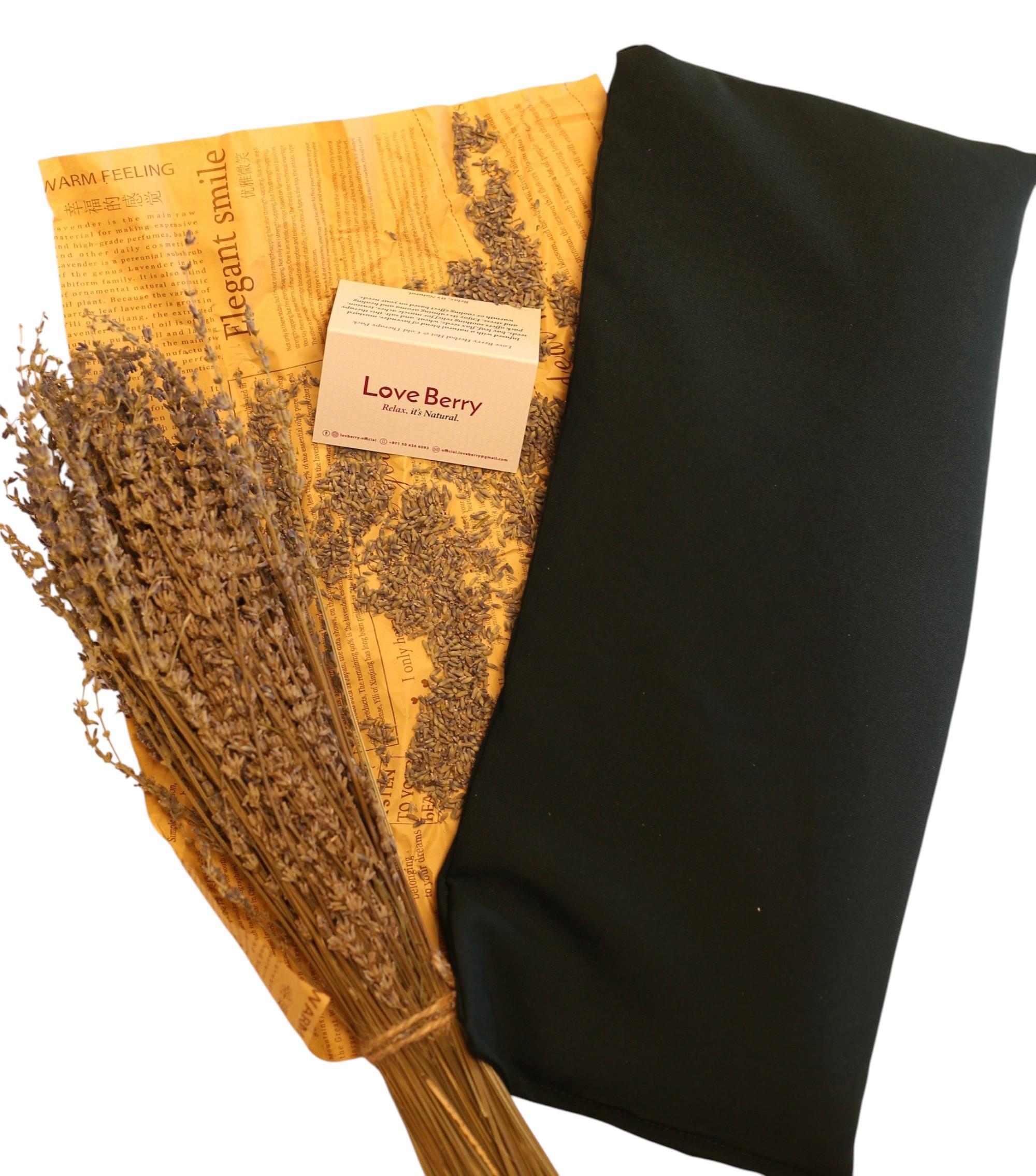 Love Berry Soothing Herb Pouch, Forest Green Color