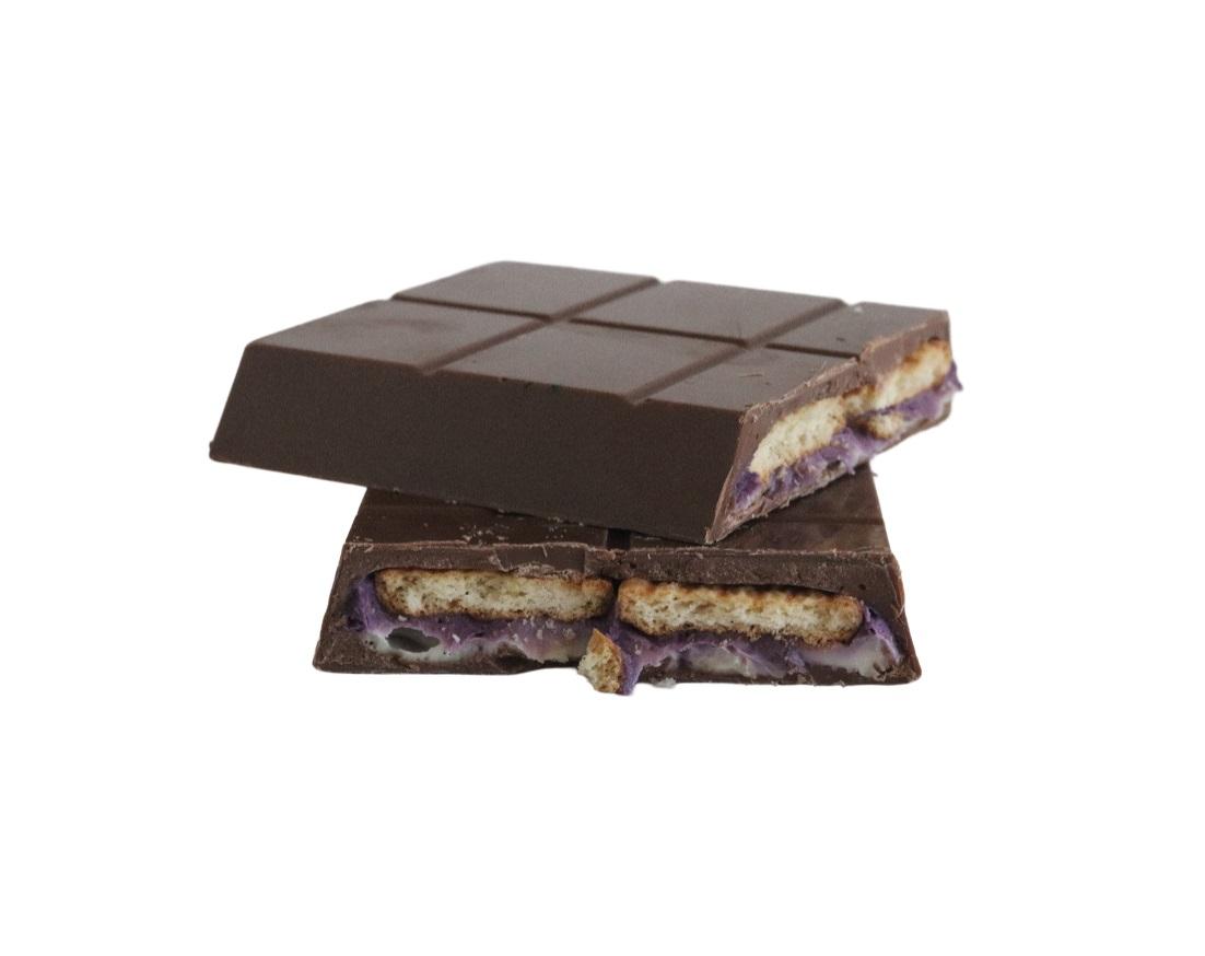 Trends Dubai Chocolate, Blueberry Cheesecake with Biscuits & Kunafa - 190g